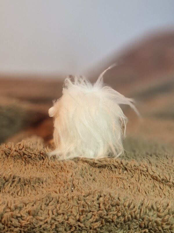 Doudou de poche "Yéti" bleu – Image 2