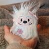 Doudou de poche "Yéti" rose – Image 2